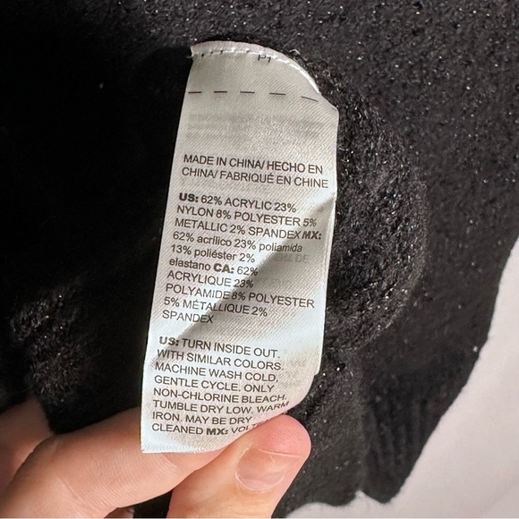 Chico’s NWT Touch of Sparkle Sweater Black Sequins Cowl Neck size 3 XL Holidays - Picture 8 of 9